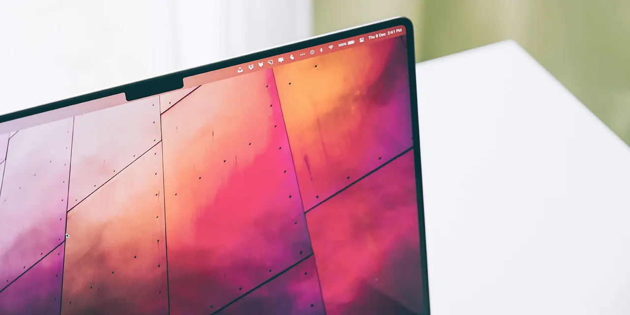 MacBook Face ID hâlâ çentikte yer almıyor