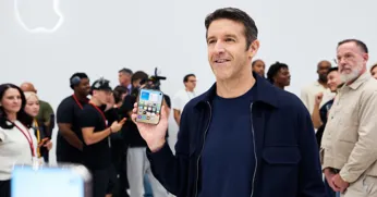 Apple, iPhone Duo ön sipariş talebini 'olağanüstü' nitelendirdi; teslim tarihleri ertelendi