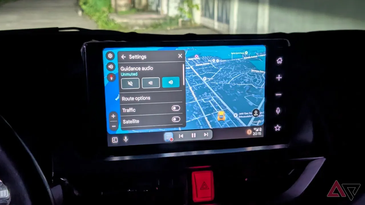 Pixel 11 kullanıcıları, Android Auto’da Google Maps’te rahatsız edici hatalarla karşılaşıyor