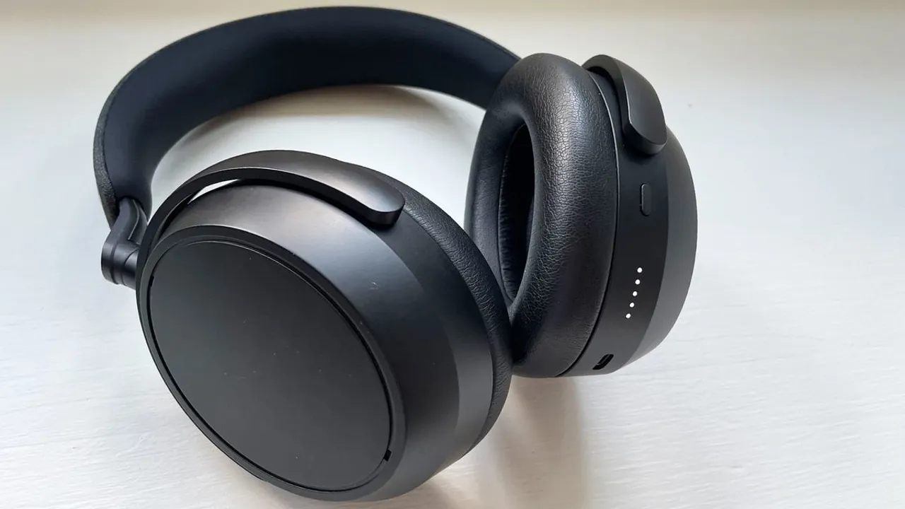 Sennheiser Momentum 4 Wireless kulaklıklar
