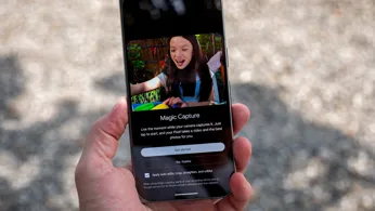 Pixel 11'in Magic Capture kamera özelliği son on yılın en dikkat çekici yeniliği olarak öne çıkıyor: kullanıcıların vakit kaybetmeden denemesi öneriliyor