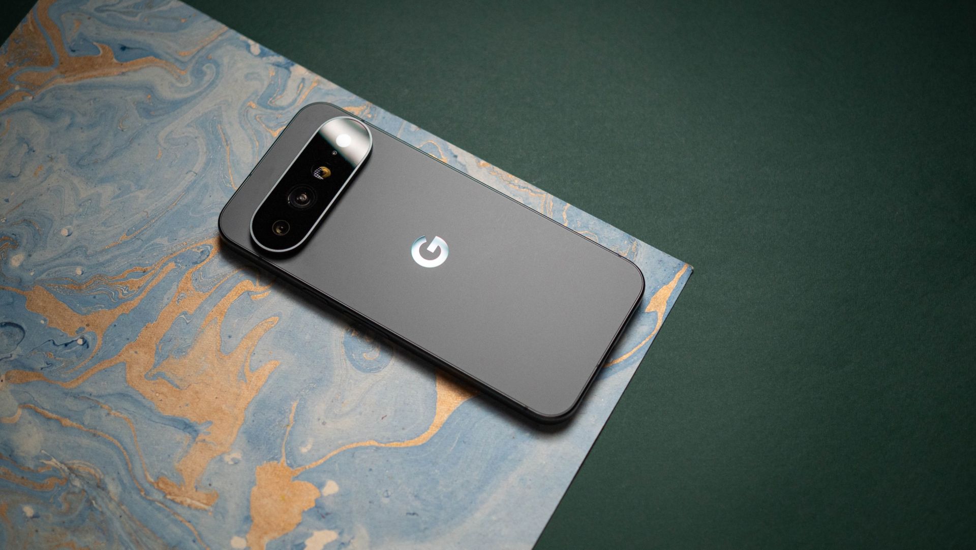 Google, Pixel cihazları için QPR2 Beta 5 sürümüyle Android 17 sorunlarını gidermeye devam ediyor